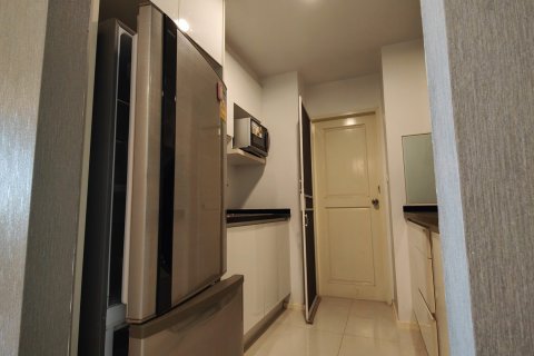 Condo à Khlong Toei, Bangkok, Thaïlande, 2 chambres № 201097 - photo 2