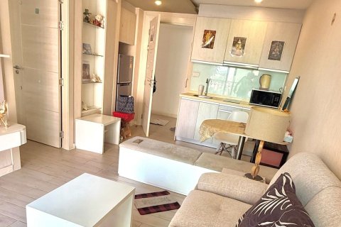 Studio in the Condo in Pattaya, Thailand  № 147904 - photo 3