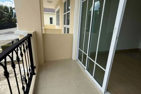 Дом в Сан-Сая, Таиланд с 4 спальнями  № 147907 - фото 9