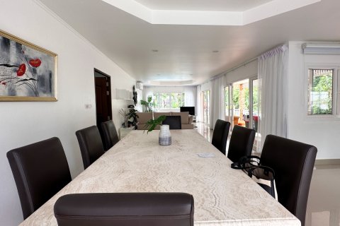 Вилла в Хуа Хине, Таиланд с 5 спальнями  № 147228 - фото 20