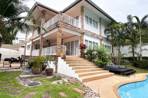 Вилла в Хуа Хине, Таиланд с 5 спальнями  № 147228 - фото 7