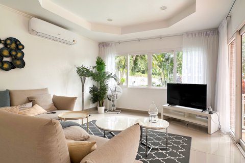 Вилла в Хуа Хине, Таиланд с 5 спальнями  № 147228 - фото 14