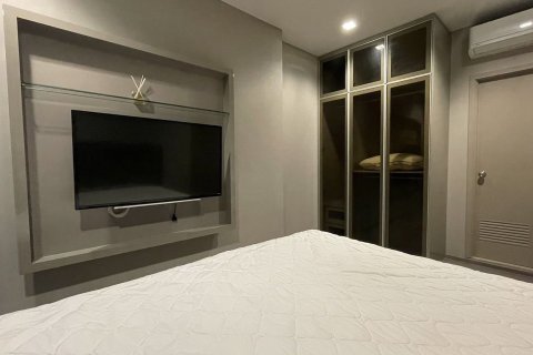Condo à Nonthaburi, Thaïlande, 2 chambres  № 147225 - photo 3
