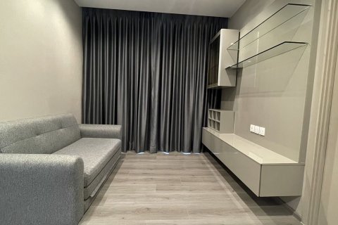 Condo à Nonthaburi, Thaïlande, 2 chambres  № 147225 - photo 5