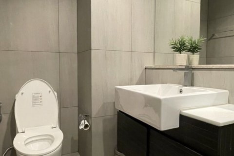 Condo à Nonthaburi, Thaïlande, 2 chambres  № 147225 - photo 10