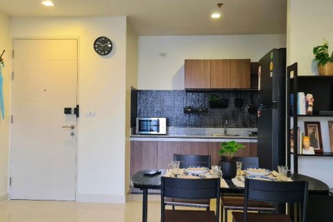 Кондоминиум с 2 спальнями в Банг Раке, Бангкок, Таиланд № 173427 - фото 8
