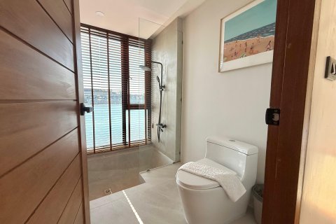Condo in Phuket, Thailand, 2 bedrooms  № 173421 - photo 7