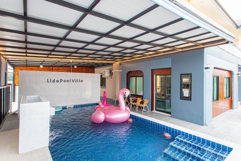 Вилла в Сан-Сая, Таиланд с 4 спальнями  № 173423