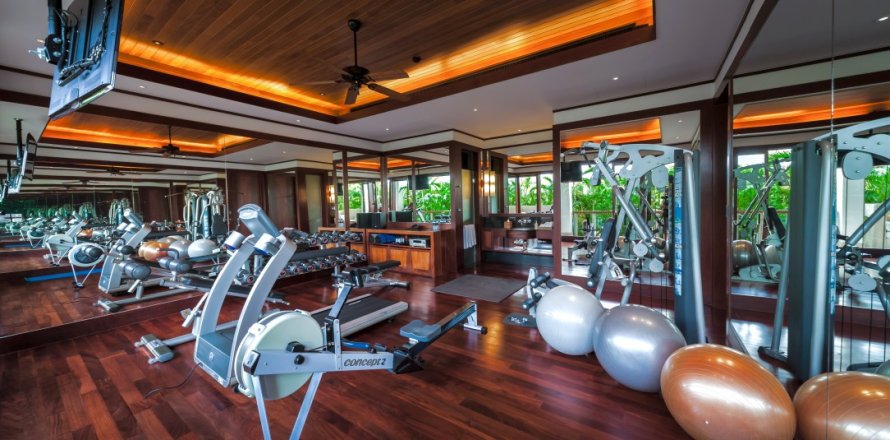 Villa in Kamala, Thailand 6 bedrooms № 118646