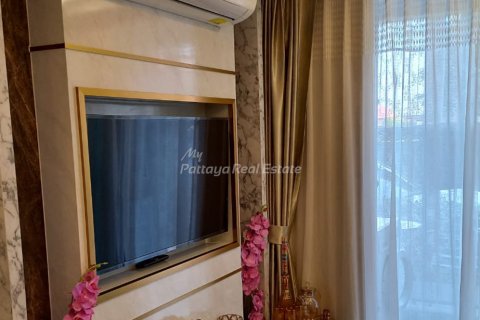 Condo à Bang Lamung, Thaïlande, 1 chambre № 205145 - photo 2