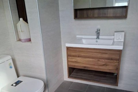 Кондоминиум с 2 спальнями в Ваттхане, Бангкок, Таиланд № 137999 - фото 17