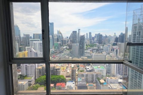 Кондоминиум с 2 спальнями в Ваттхане, Бангкок, Таиланд № 137999 - фото 9