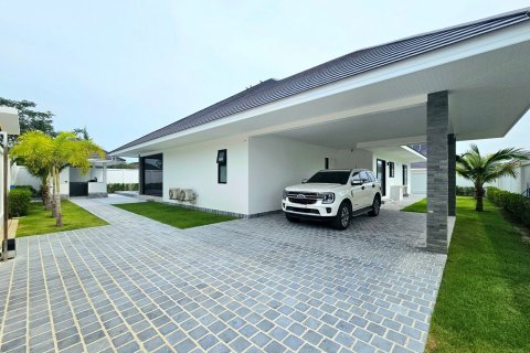 Villa in Hua Hin, Thailand 3 bedrooms № 168983 - photo 22