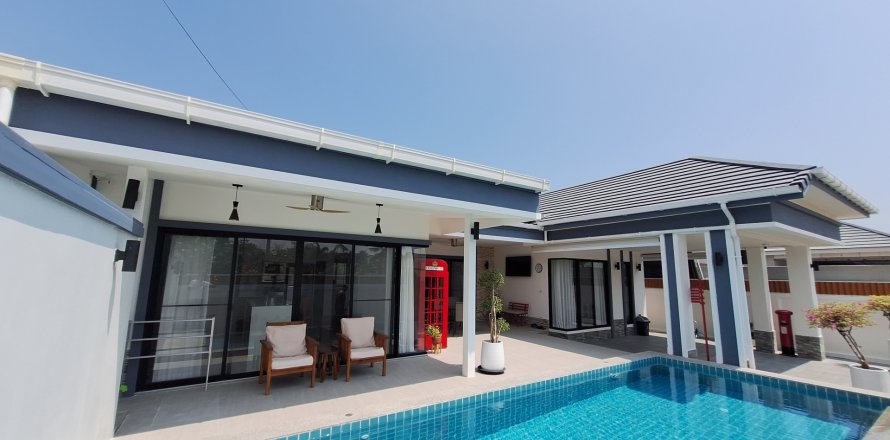 Villa in Hua Hin, Thailand 3 bedrooms № 168978