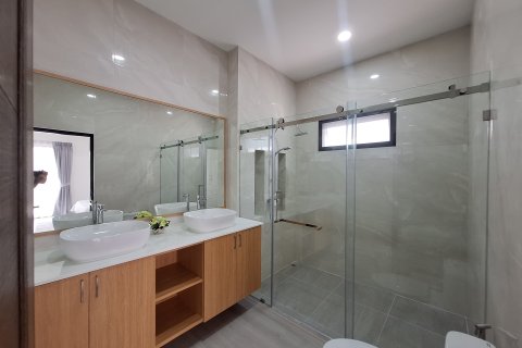 Villa in Hua Hin, Thailand 3 bedrooms № 168978 - photo 8