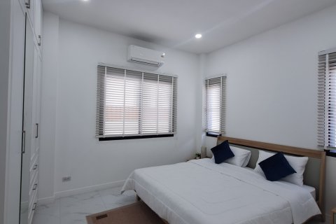 Villa in Hua Hin, Thailand 3 bedrooms № 168978 - photo 10