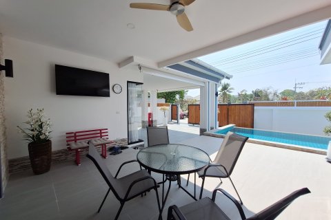 Villa in Hua Hin, Thailand 3 bedrooms № 168978 - photo 20