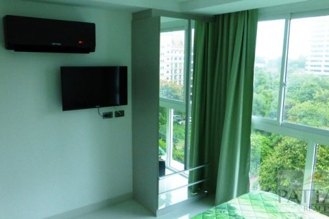 Condo in Pattaya, Thailand, 2 bedrooms № 204202 - photo 16