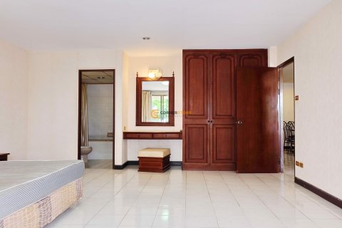 Студия в кондо на Пляж Джомтьен, Паттайя, Таиланд № 149548 - фото 14