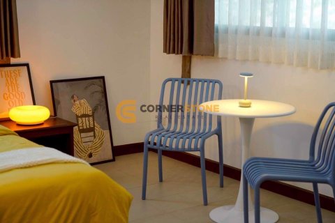 Студия в кондо на Пляж Джомтьен, Паттайя, Таиланд № 149548 - фото 15