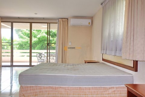 Студия в кондо на Пляж Джомтьен, Паттайя, Таиланд № 149548 - фото 13