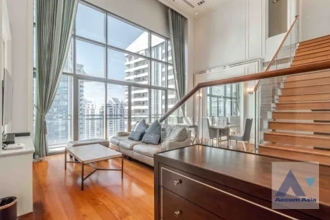 Duplex in Khlong Toei, Bangkok, Thailand 3 bedrooms № 215386
