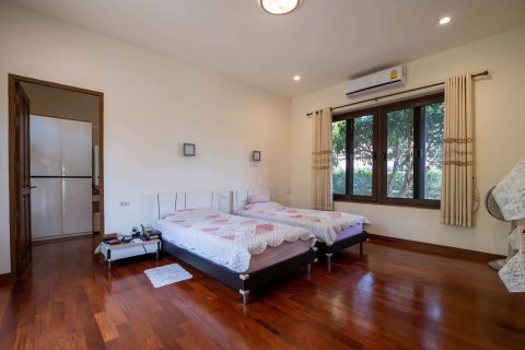 House in Chiang Mai, Thailand 3 bedrooms № 155391 - photo 12