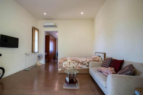 House in Chiang Mai, Thailand 3 bedrooms № 155391 - photo 14