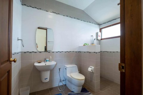 House in Chiang Mai, Thailand 3 bedrooms № 155391 - photo 22