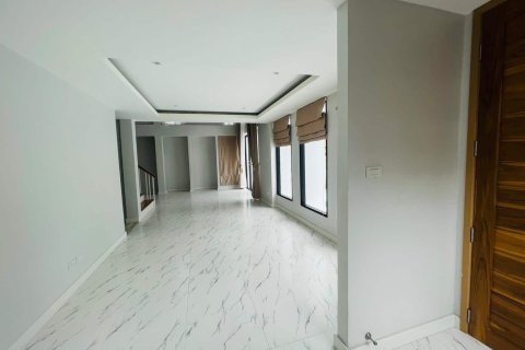 Villa in Chiang Mai, Thailand 5 bedrooms № 155387 - photo 13