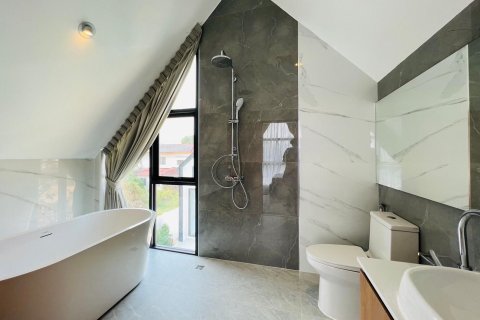 Villa in Chiang Mai, Thailand 3 bedrooms № 155388 - photo 15