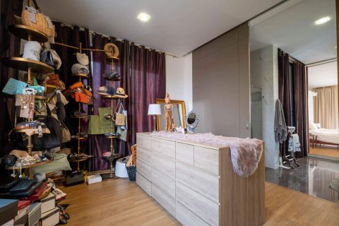 Villa in Chiang Mai, Thailand 5 bedrooms № 155392 - photo 18