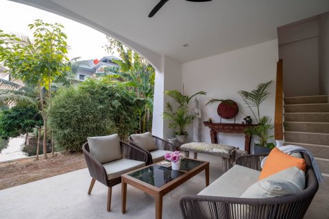 Villa in Chiang Mai, Thailand 5 bedrooms № 155392 - photo 4