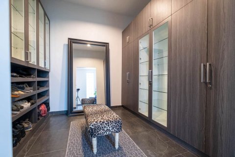 Villa in Chiang Mai, Thailand 4 bedrooms № 155390 - photo 20