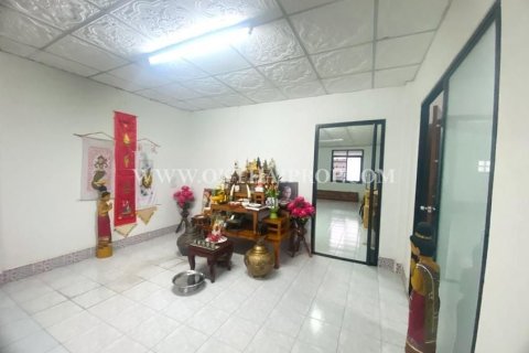 Таунхаус в Банг Круае, Таиланд с 2 спальнями  № 151438 - фото 18