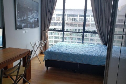 Condo in Bangkok, Thailand, 1 bedroom  № 157726