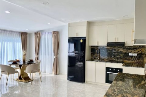 House in Pattaya, Thailand 5 bedrooms № 157728 - photo 4