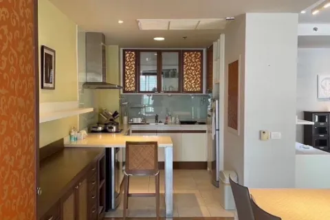 Кондоминиум с 2 спальнями в Банг Раке, Бангкок, Таиланд № 214467 - фото 3