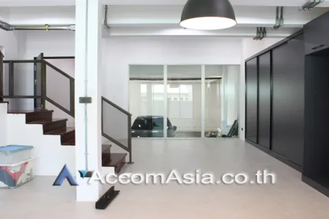 Adosado de 3 dormitorios en Watthana, Bangkok, Tailandia № 214470 - foto 9