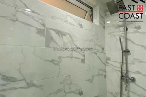 Estudio en el condominio en Jomtien Beach, Pattaya, Tailandia № 213129 - foto 9