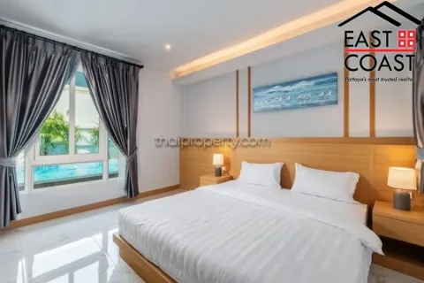 Casa de 4 dormitorios en Pattaya, Tailandia № 213124 - foto 14