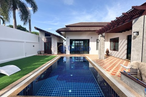 Maison à Pattaya, Thaïlande 4 chambres № 196415