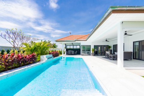 Chalet de 3 dormitorios en Hua Hin, Tailandia № 221787