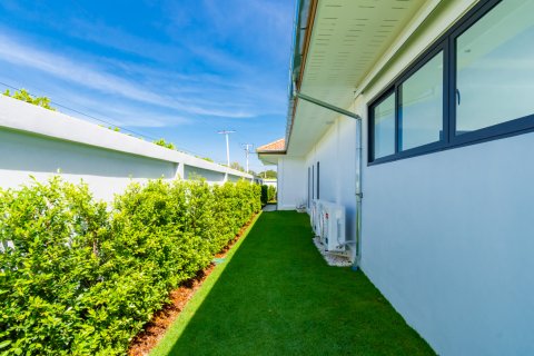 Villa in Hua Hin, Thailand 3 Schlafzimmer № 221787 - Foto 14