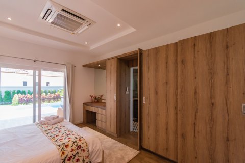 Villa in Hua Hin, Thailand 3 Schlafzimmer № 221789 - Foto 8