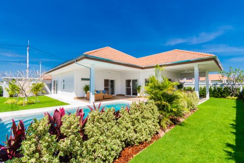 Villa in Hua Hin, Thailand 3 Schlafzimmer № 221789 - Foto 30