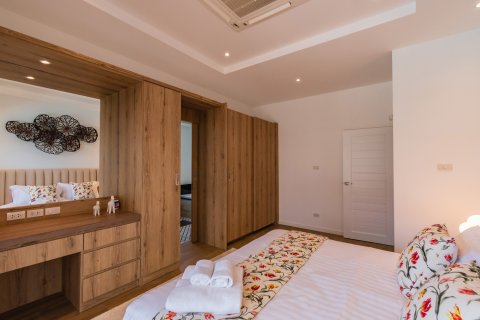 Villa in Hua Hin, Thailand 3 Schlafzimmer № 221789 - Foto 12