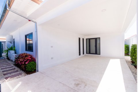 Villa in Hua Hin, Thailand 3 Schlafzimmer № 221788 - Foto 14