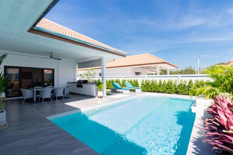 Chalet de 3 dormitorios en Hua Hin, Tailandia № 221788