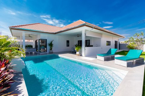 Villa in Hua Hin, Thailand 3 Schlafzimmer № 221788 - Foto 2